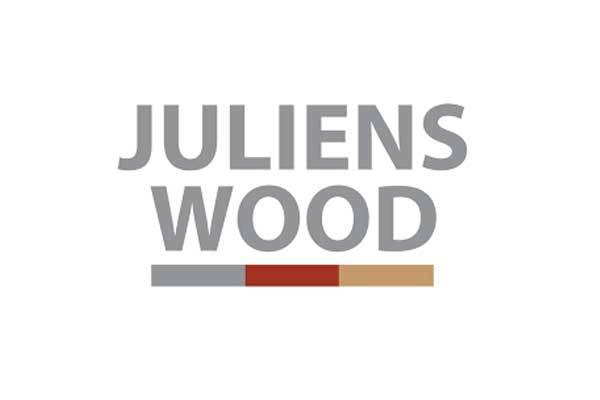 Juliens Wood, puits de lumières et plafonds tendus à Saint André de Sangonis en Coeur d'Hérault